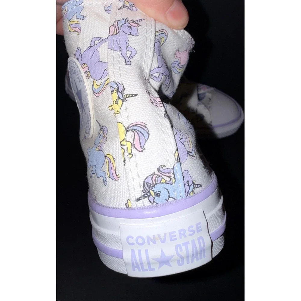 Converse CTAS Hi Kids Size 1.5 White Moonstone Violet New Unicorn